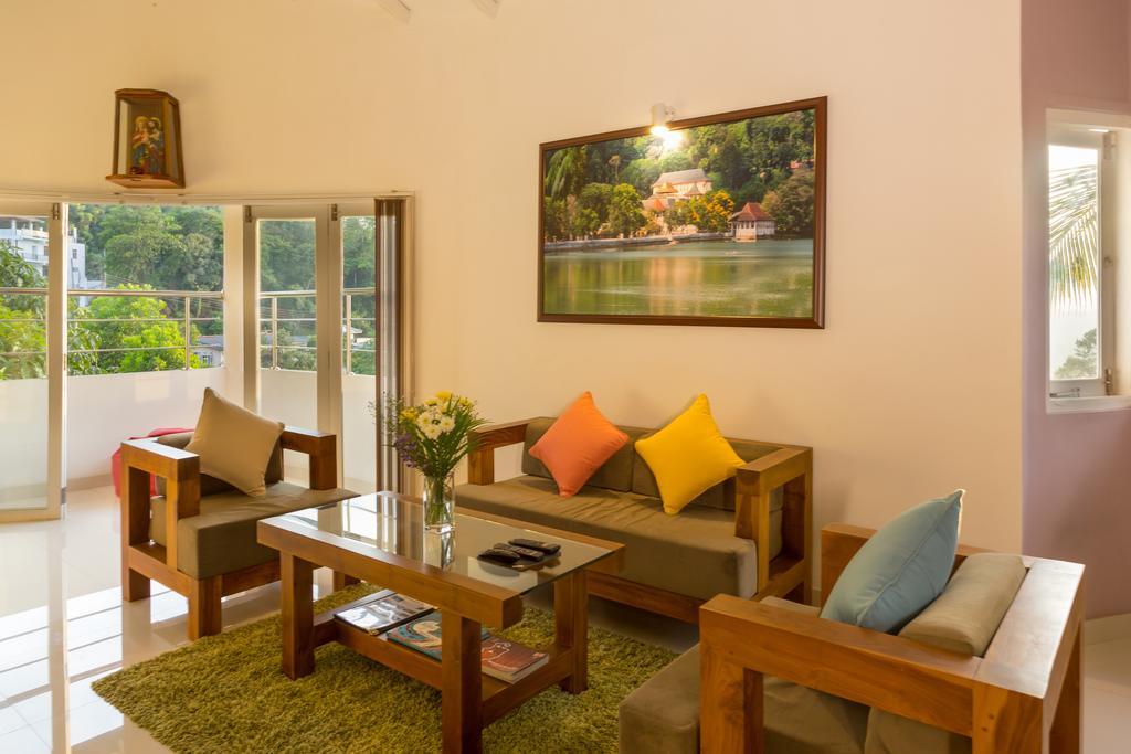 קנדי Shalom Residence מראה חיצוני תמונה