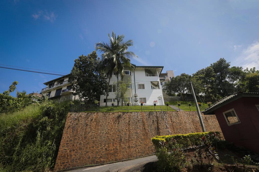 קנדי Shalom Residence מראה חיצוני תמונה